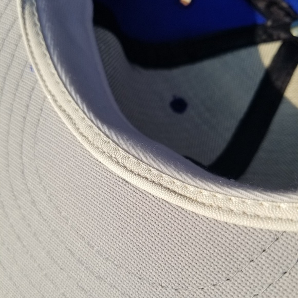 1983/1984 Atlanta Braves Fitted Hat - Picture 4 of 6